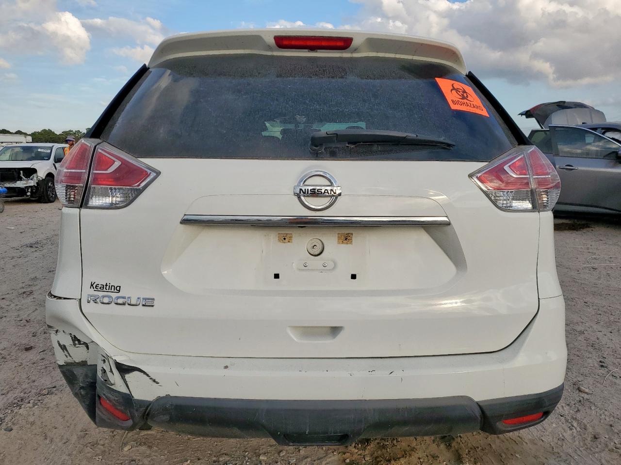2016 NISSAN ROGUE S photo 16