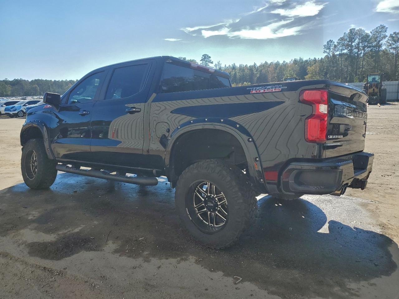 2019 CHEVROLET SILVERADO K1500 LT TRAIL BOSS photo 3