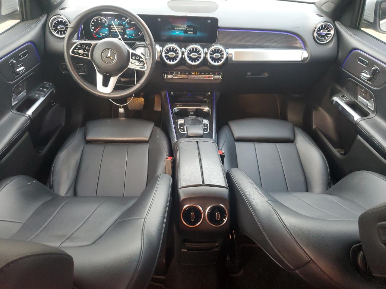2020 MERCEDES-BENZ GLB 250 photo 15
