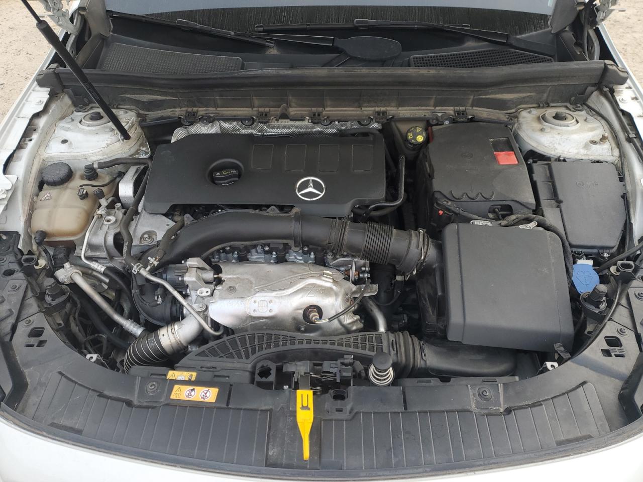 2020 MERCEDES-BENZ GLB 250 photo 23