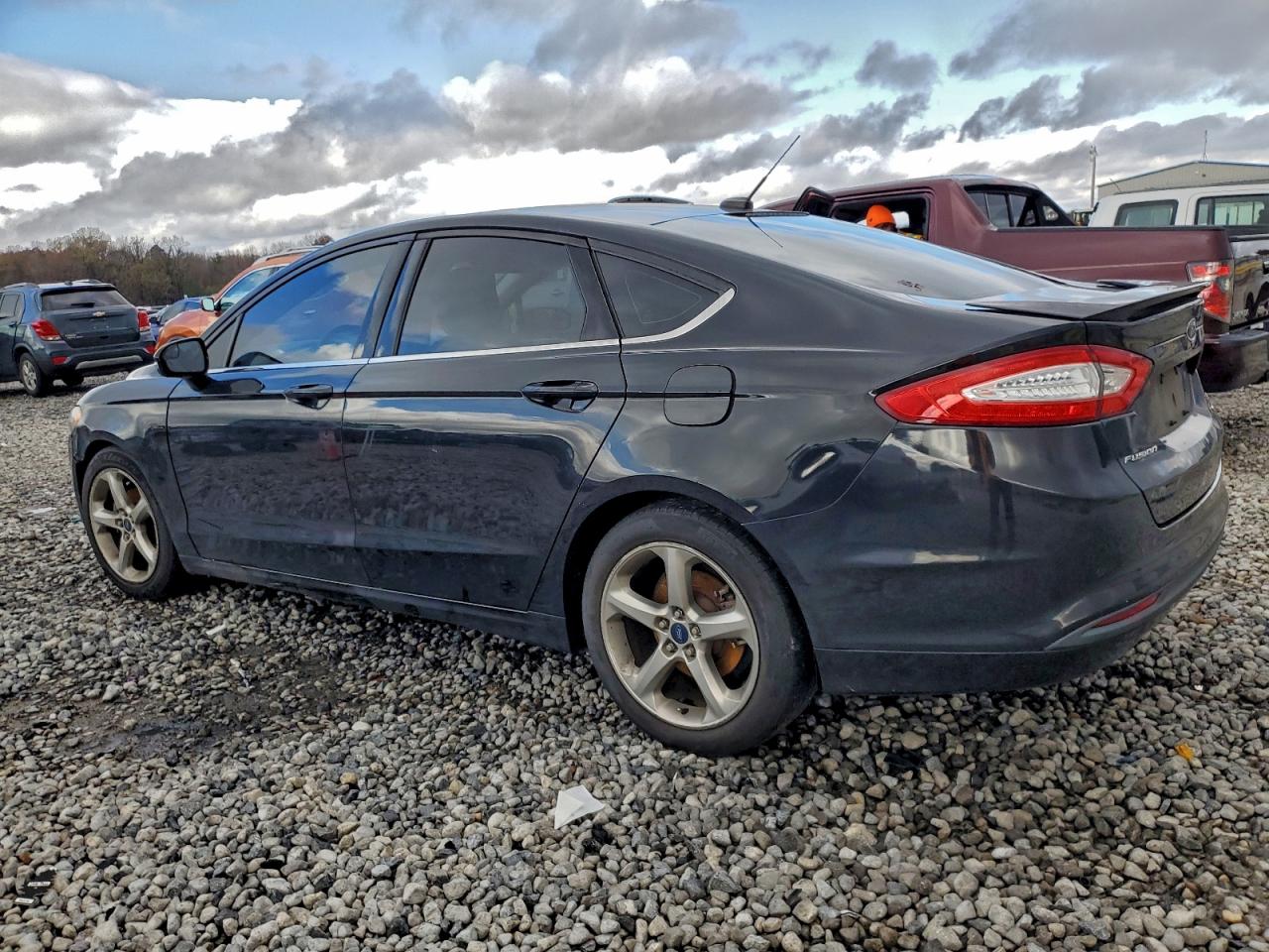 2015 FORD FUSION SE photo 3