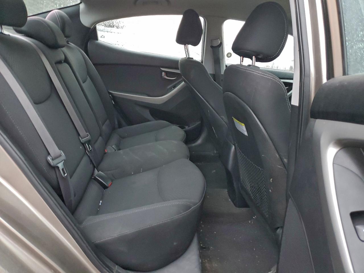 2015 HYUNDAI ELANTRA SE photo 19