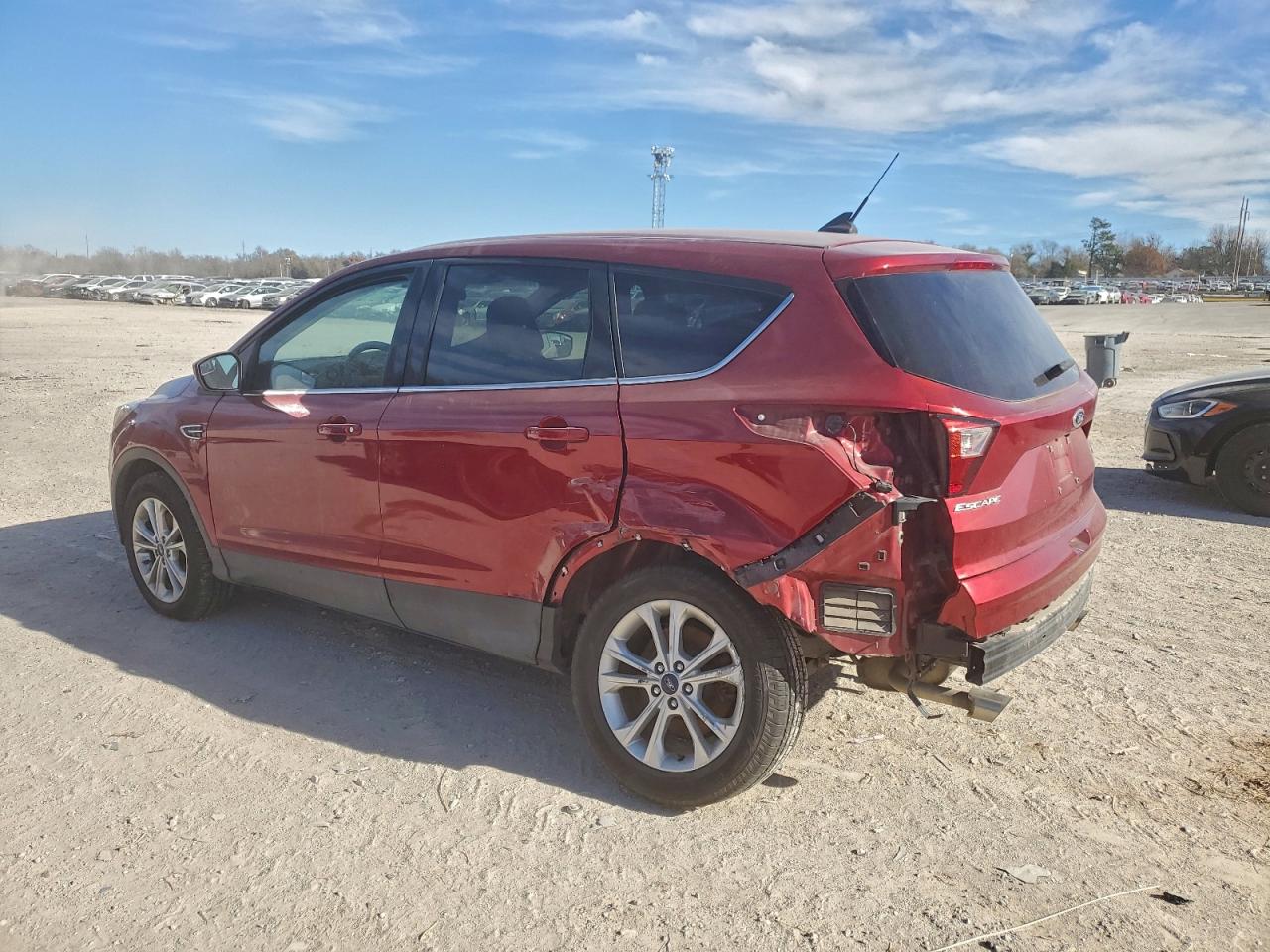 2019 FORD ESCAPE SE photo 3