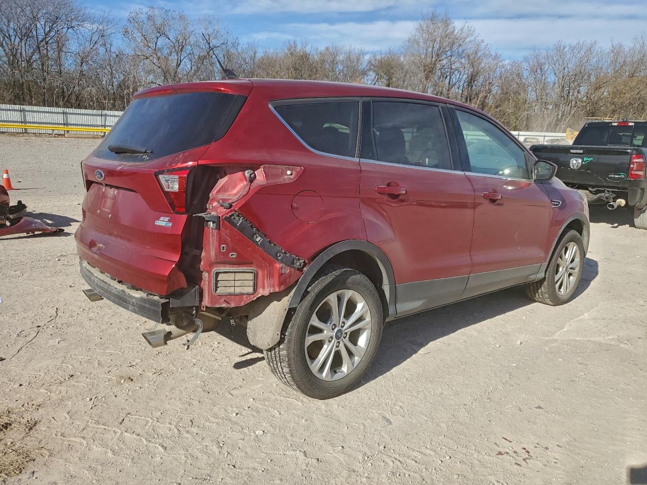2019 FORD ESCAPE SE photo 5