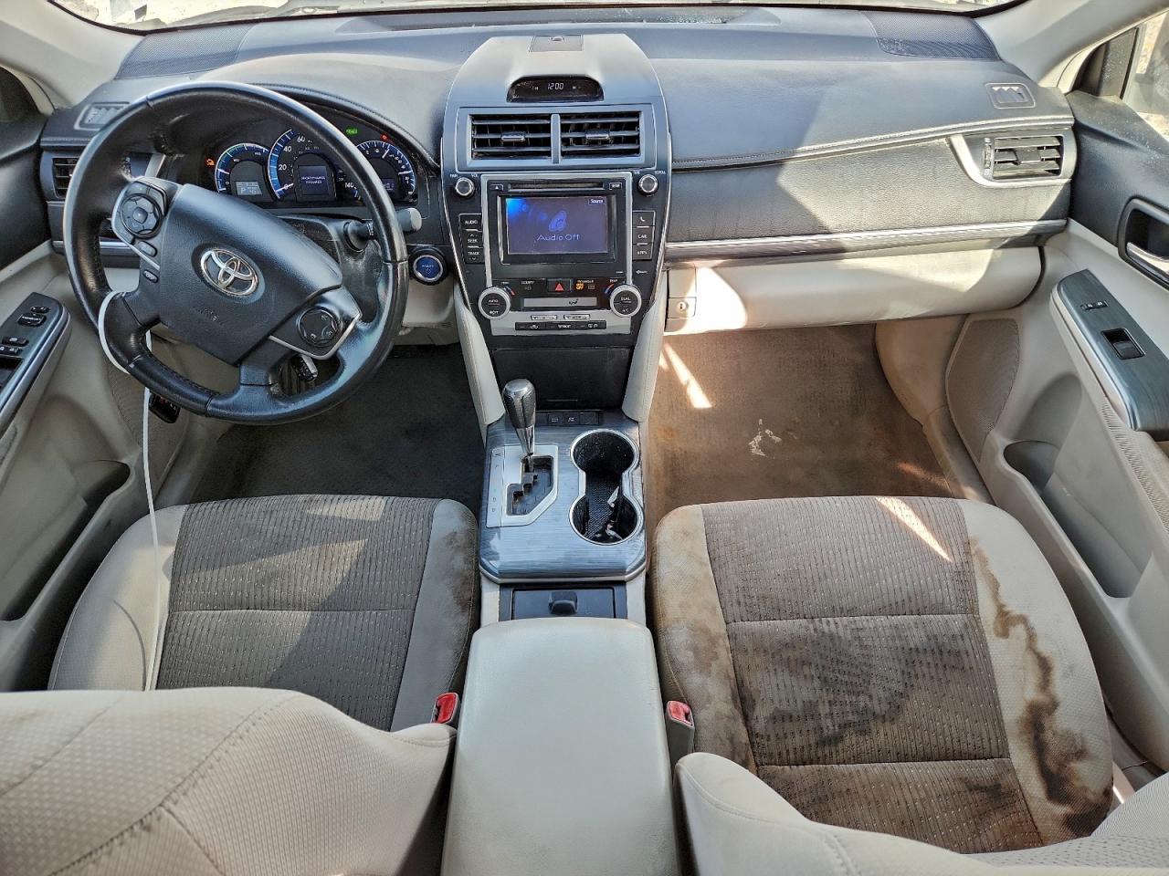 2012 TOYOTA CAMRY HYBRID photo 8