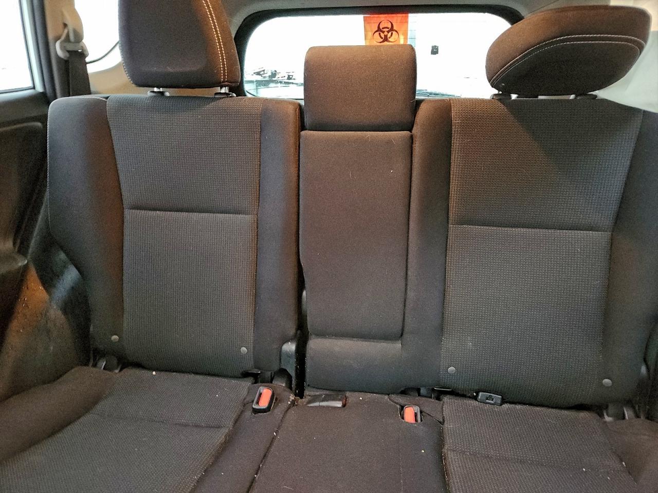 2017 TOYOTA RAV4 XLE photo 19