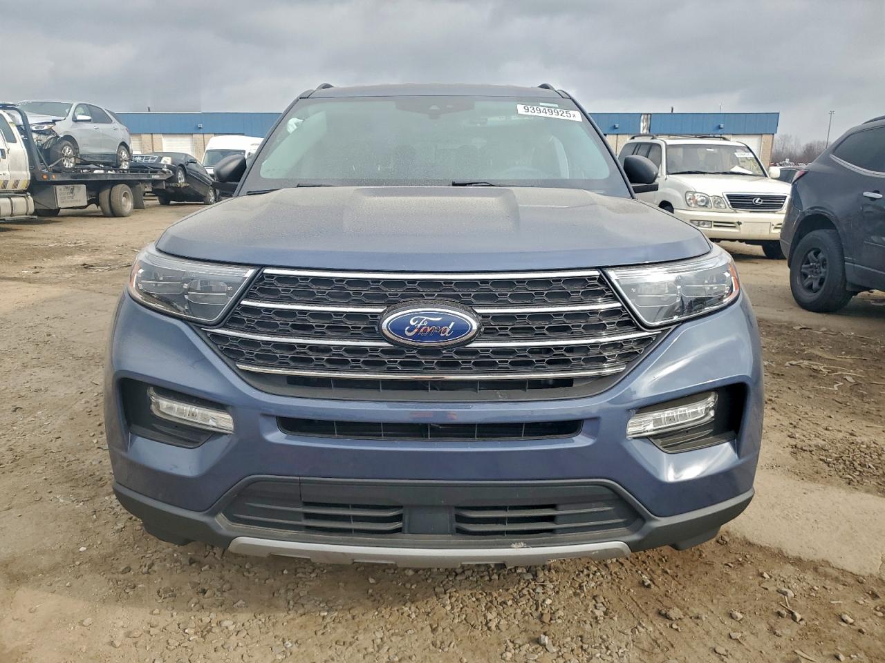 2021 FORD EXPLORER XLT photo 9
