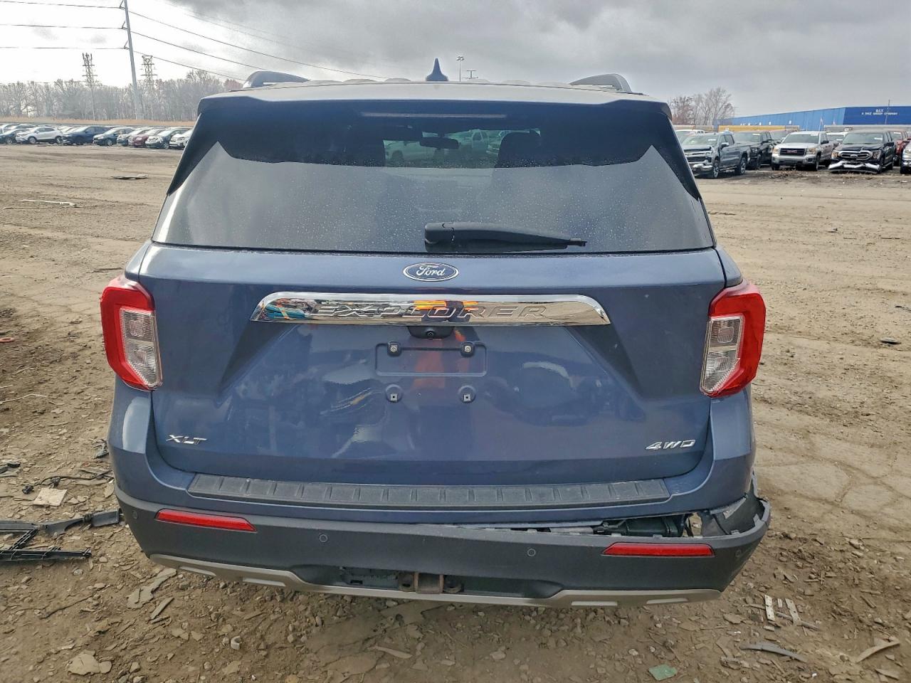 2021 FORD EXPLORER XLT photo 11