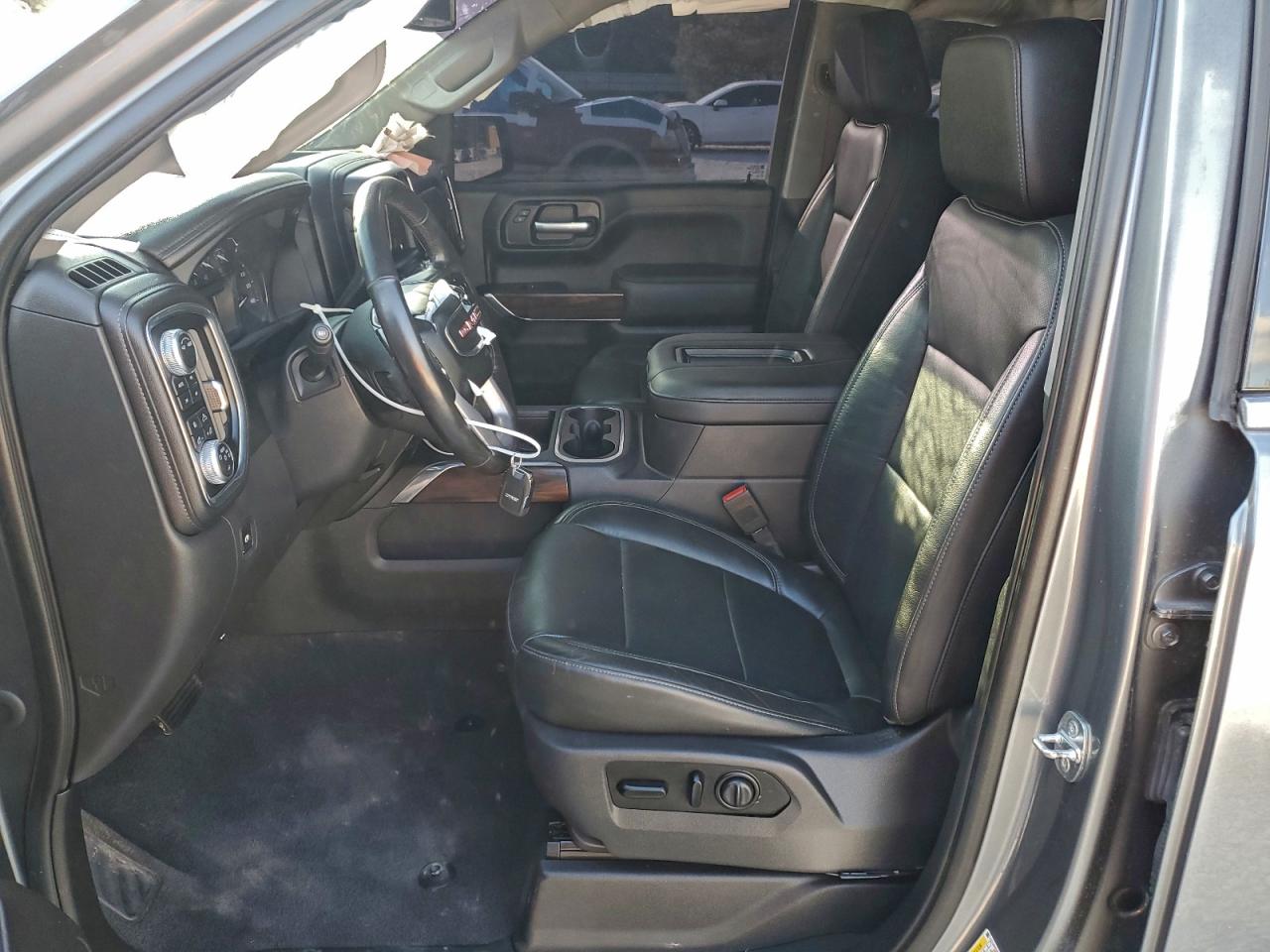 2020 GMC SIERRA K1500 SLT photo 13