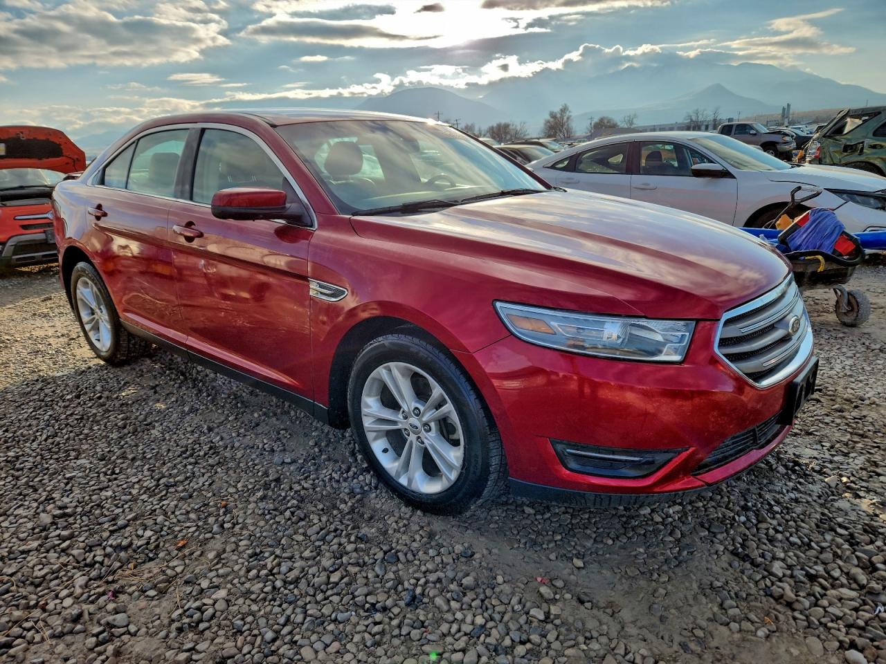 2014 FORD TAURUS SEL photo 7