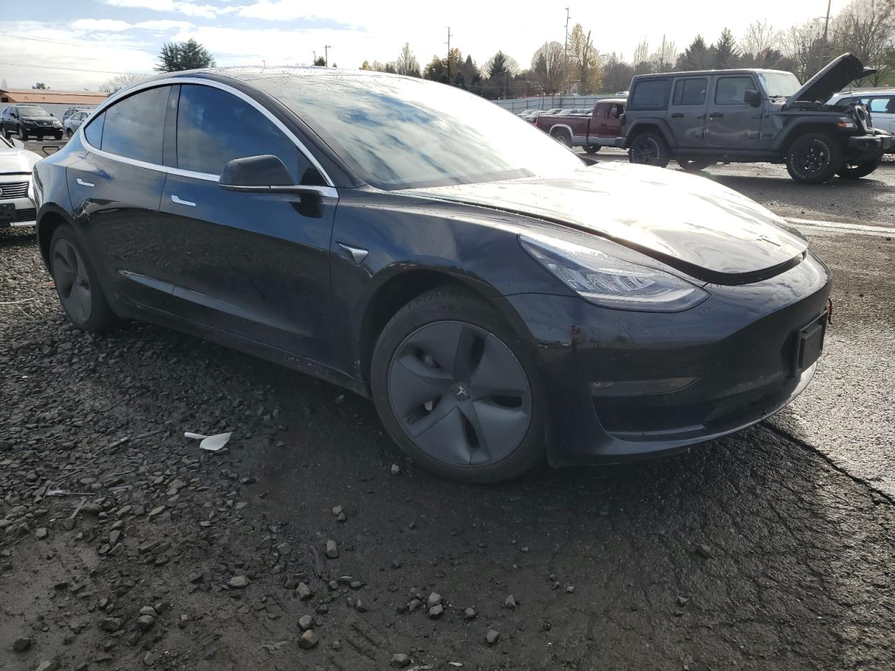 2019 TESLA MODEL 3 photo 4