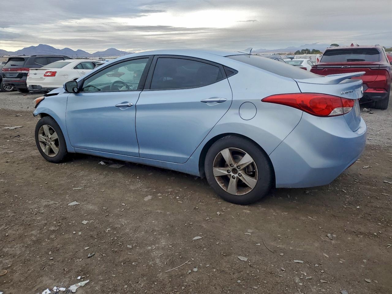 2013 HYUNDAI ELANTRA GLS photo 2