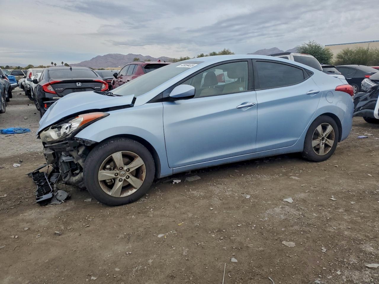 2013 HYUNDAI ELANTRA