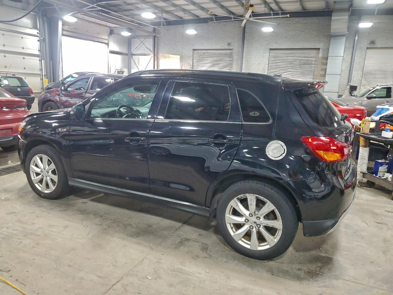 2015 MITSUBISHI OUTLANDER SPORT SE photo 3