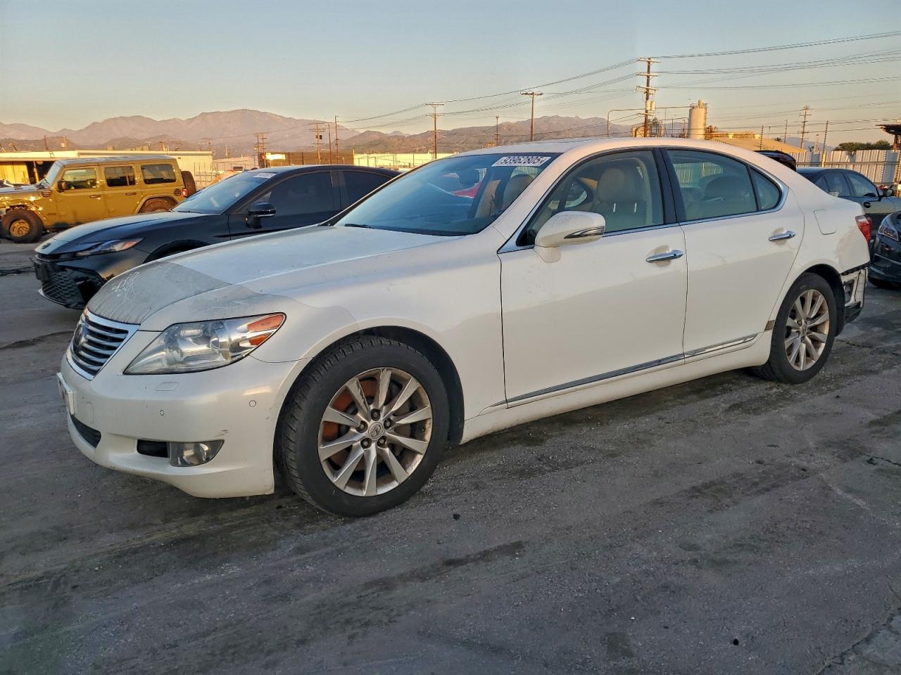 2012 LEXUS LS