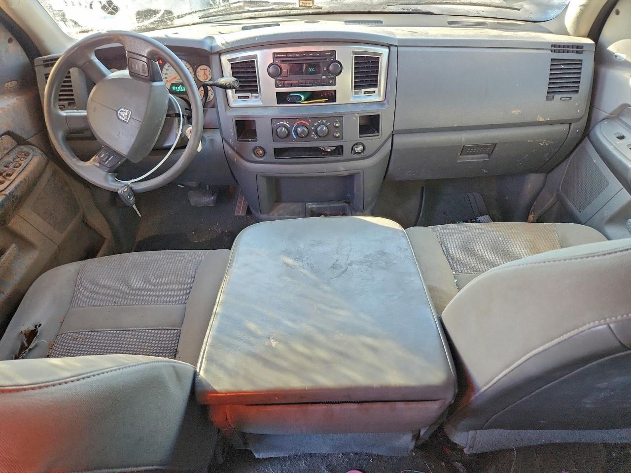 2006 DODGE RAM 2500 ST photo 8