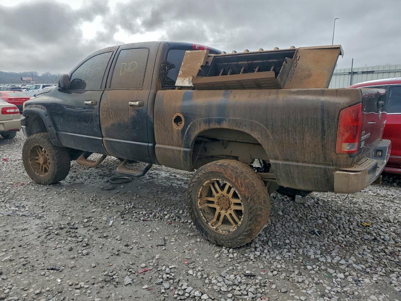 2006 DODGE RAM 2500 ST photo 2