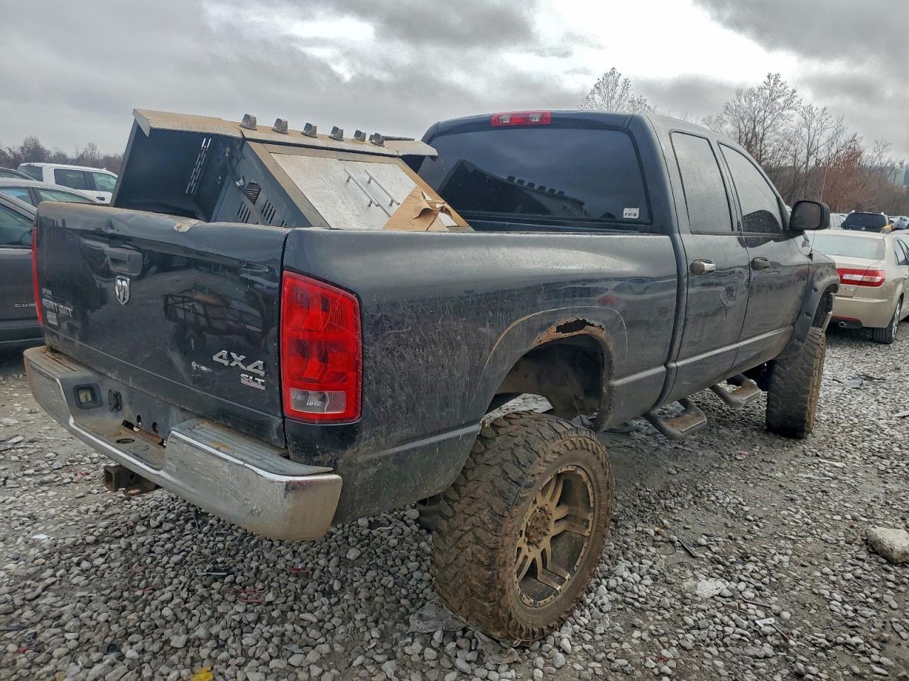 2006 DODGE RAM 2500 ST photo 3