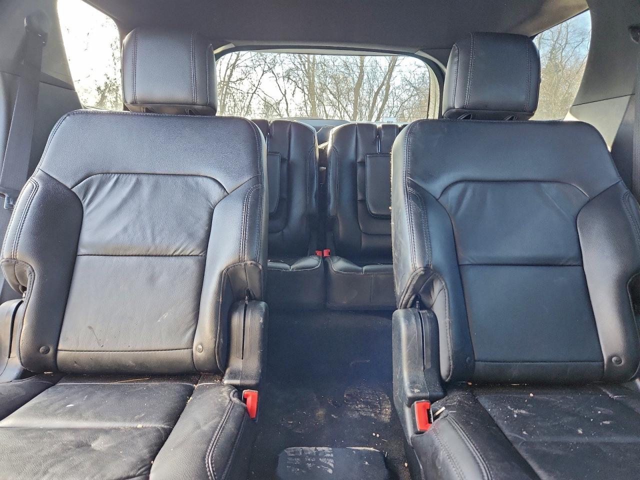 2018 FORD EXPLORER XLT photo 10