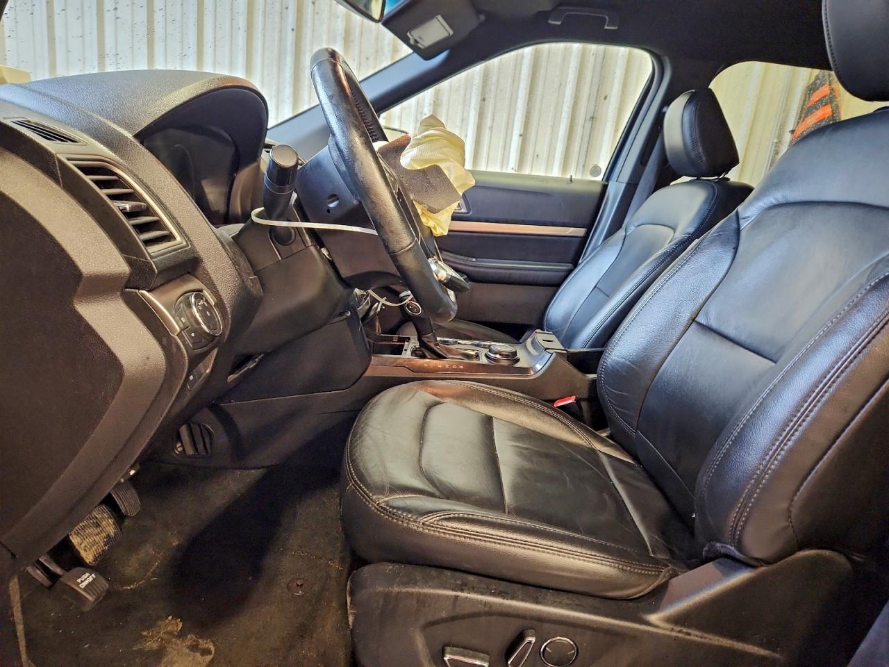 2018 FORD EXPLORER XLT photo 7