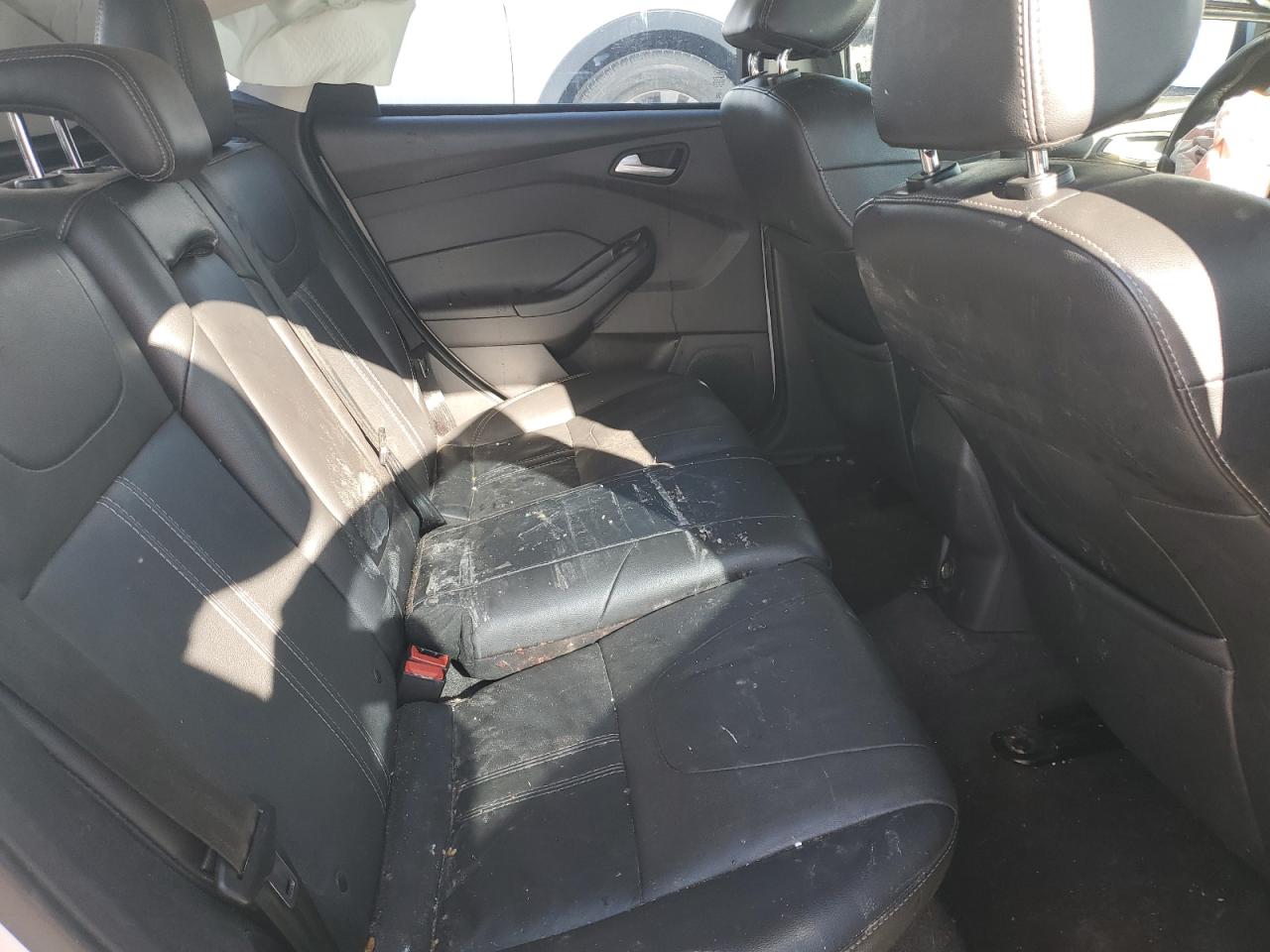 2014 FORD FOCUS SE photo 37