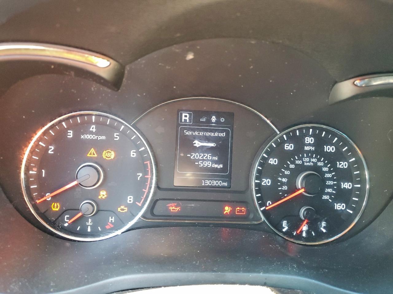2017 KIA FORTE LX photo 25