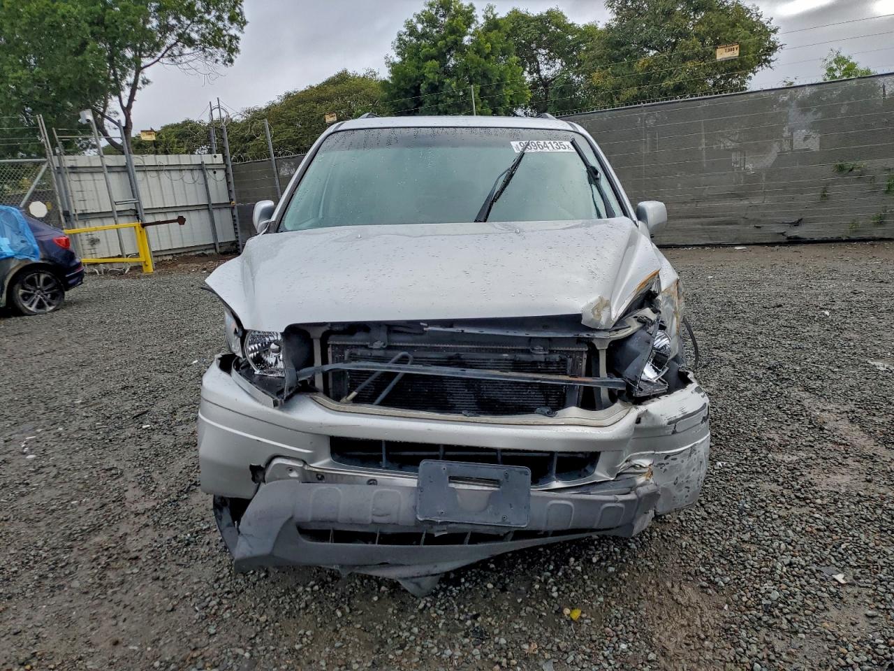 2005 HONDA PILOT photo 5