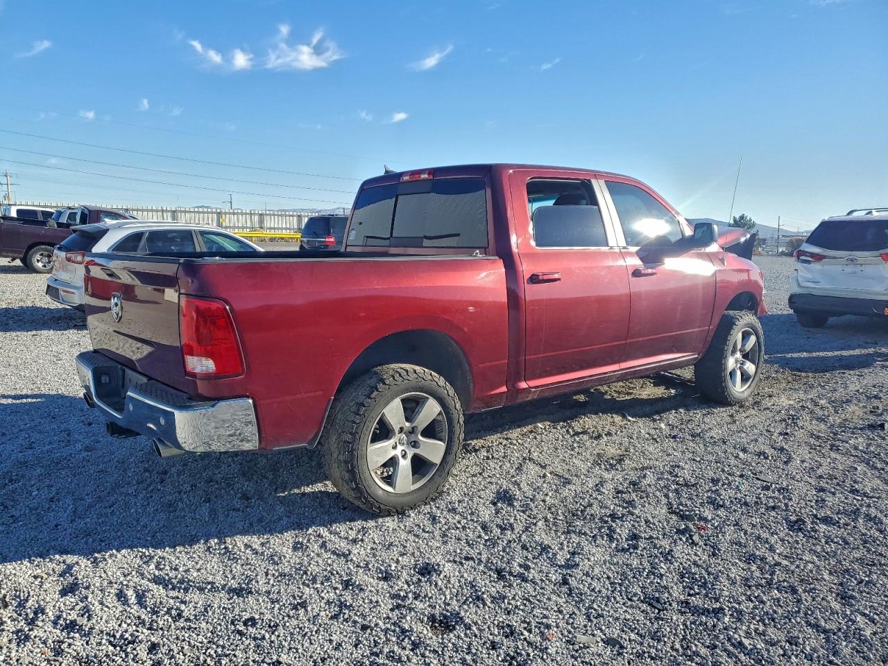 2019 RAM 1500 CLASSIC SLT photo 5