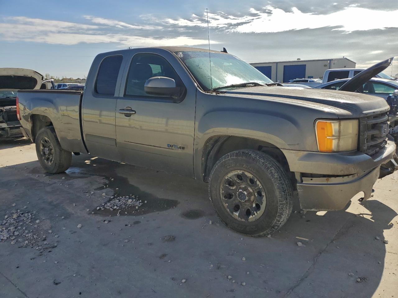 2008 GMC SIERRA photo 10