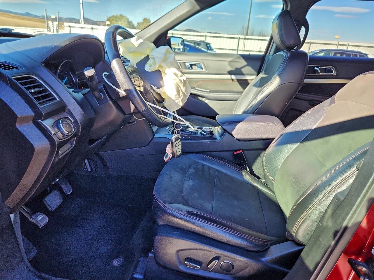2018 FORD EXPLORER XLT photo 19