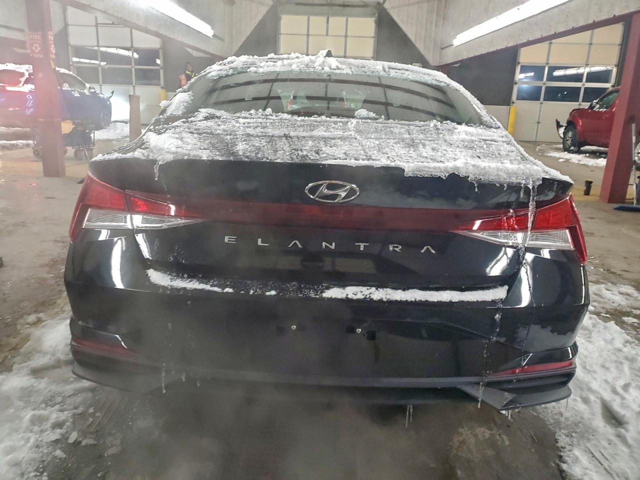 2023 HYUNDAI ELANTRA SEL photo 11