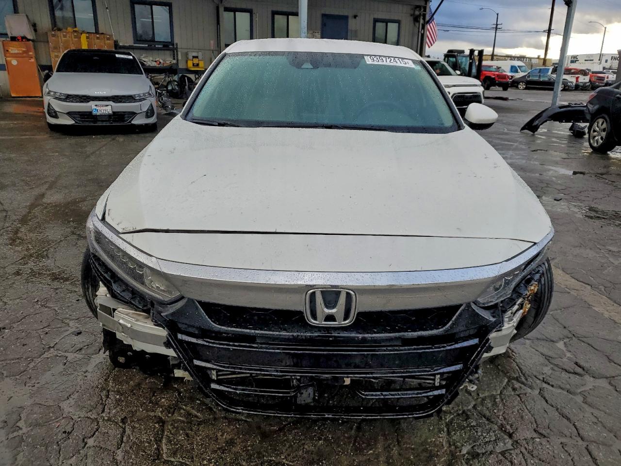 2020 HONDA ACCORD LX photo 13
