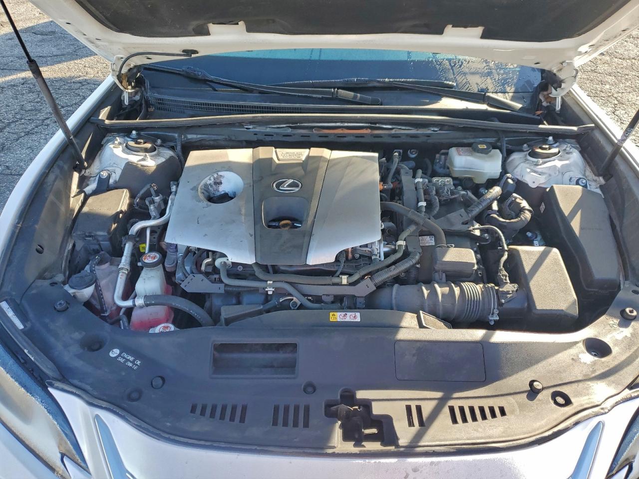 2021 LEXUS ES 300H BASE photo 11
