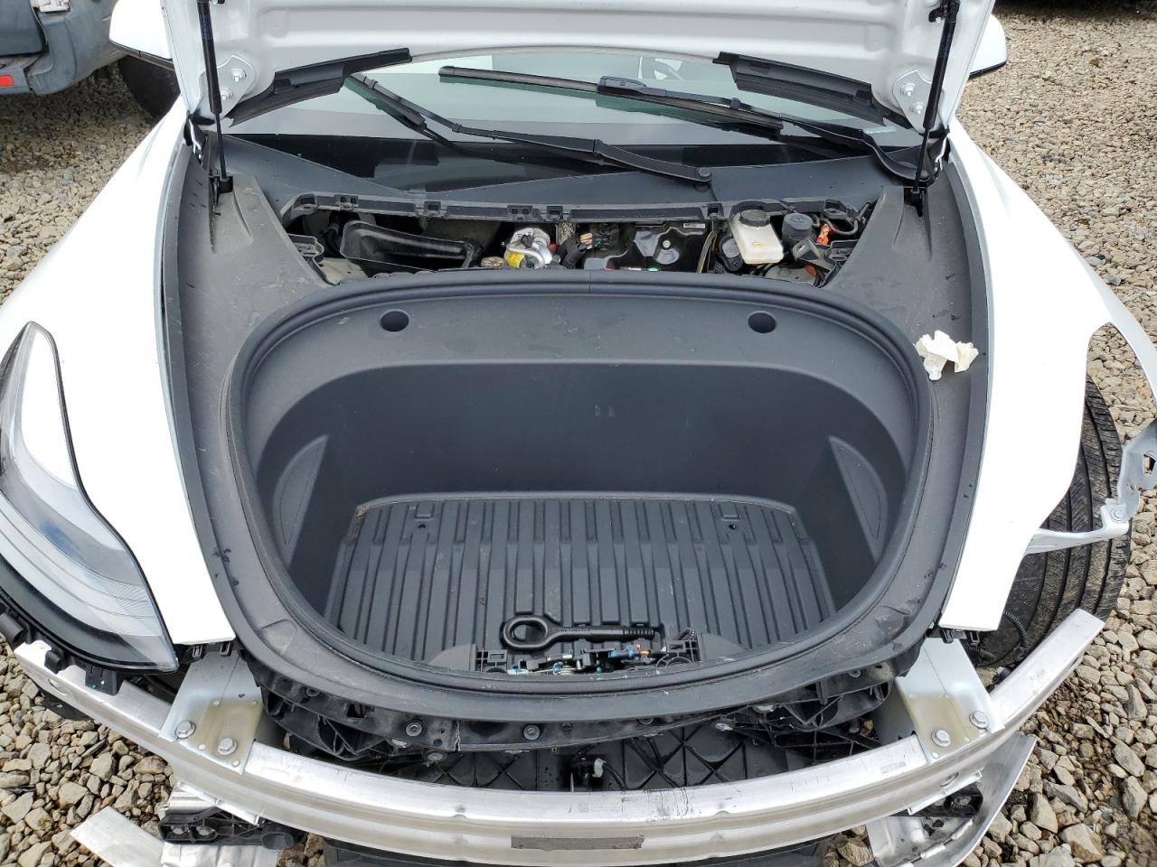 2023 TESLA MODEL 3 photo 11