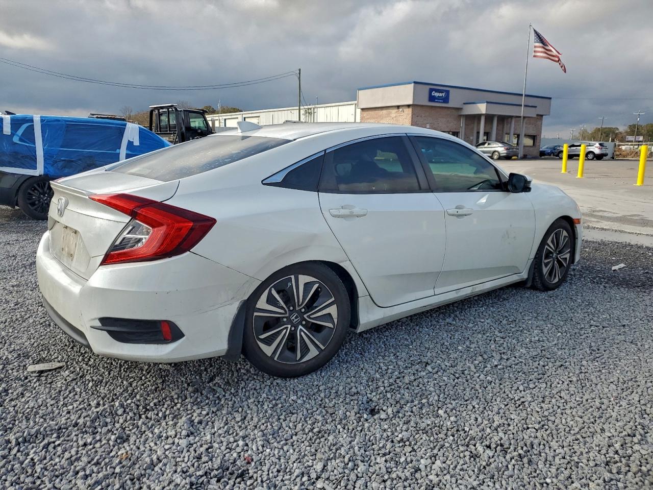 2017 HONDA CIVIC EX photo 5