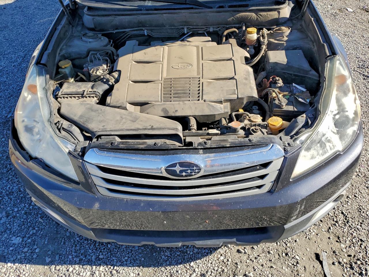 2012 SUBARU OUTBACK 3.6R LIMITED photo 12