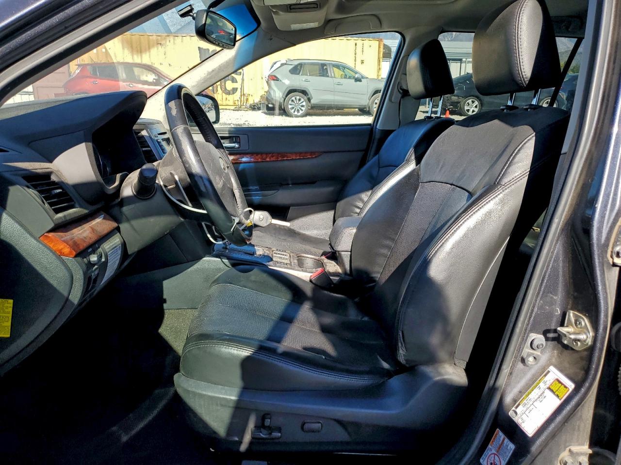 2012 SUBARU OUTBACK 3.6R LIMITED photo 7