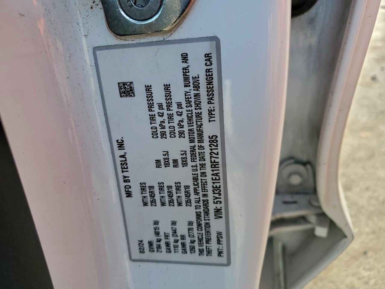 2024 TESLA MODEL 3 photo 34