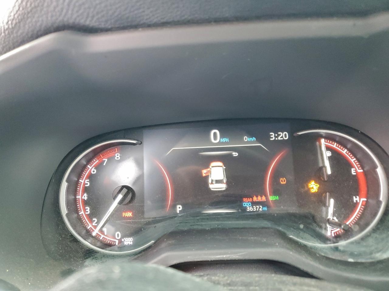 2019 TOYOTA RAV4 LIMITED photo 9