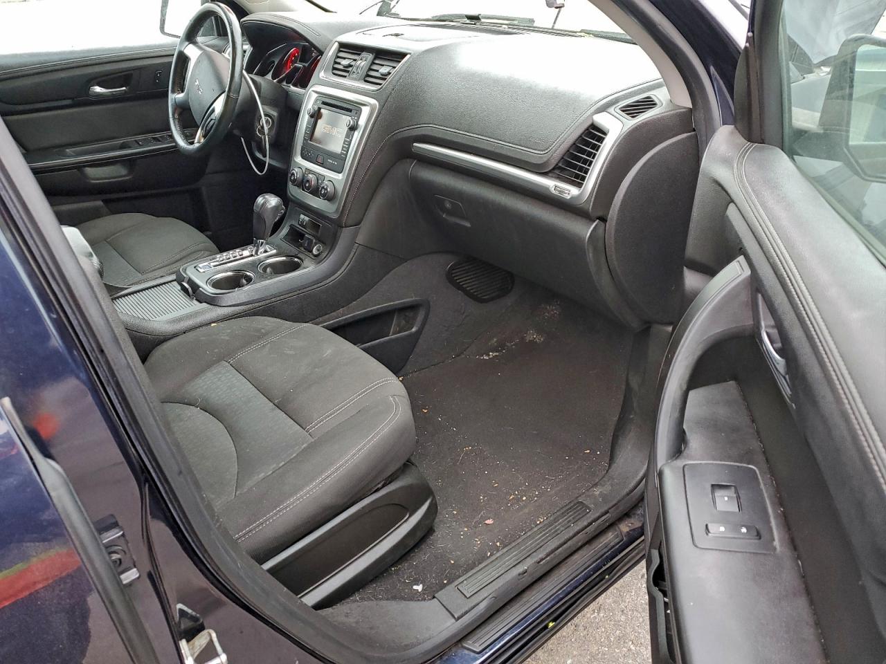 2015 GMC ACADIA SLE photo 8