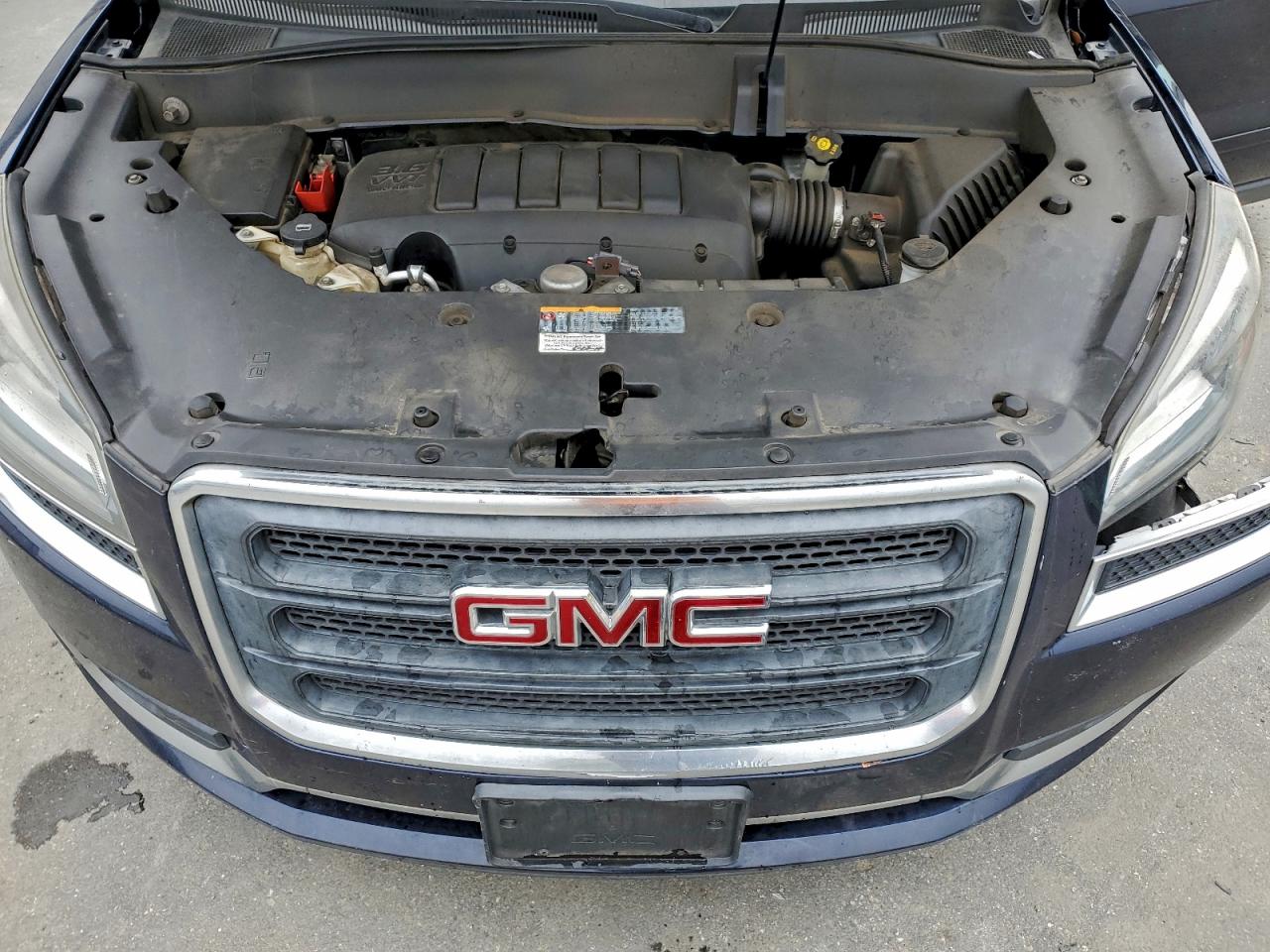 2015 GMC ACADIA SLE photo 12
