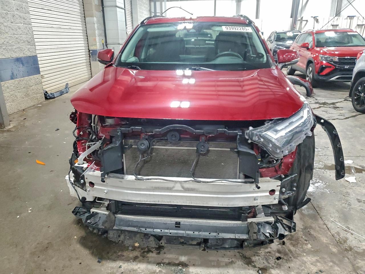 2022 TOYOTA RAV4 XLE photo 13