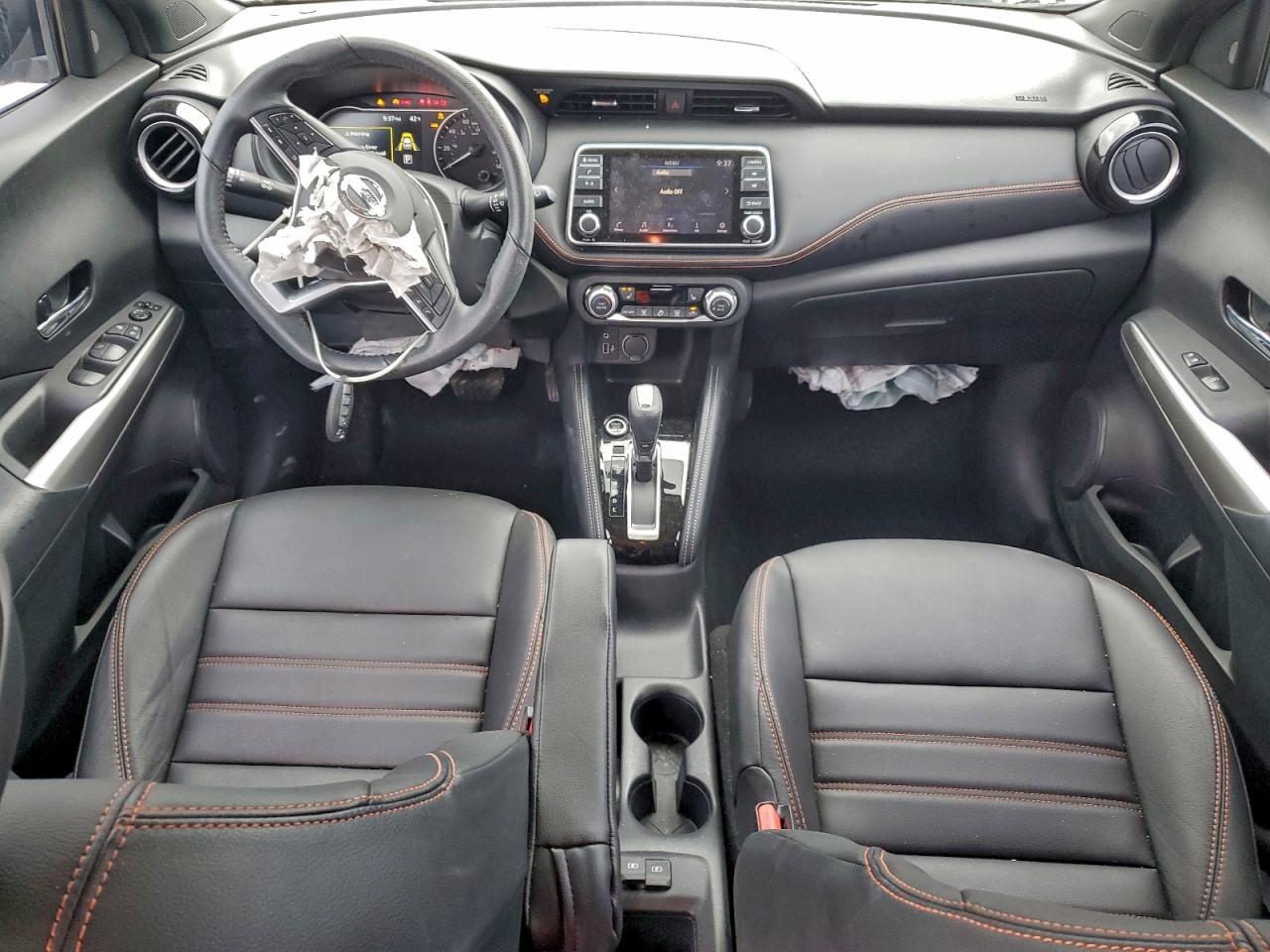 2020 NISSAN KICKS SR photo 15