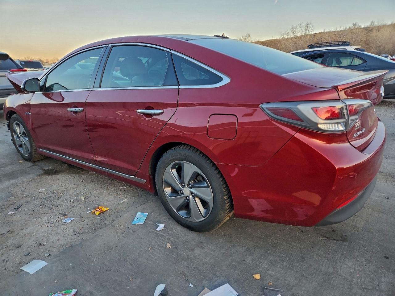 2017 HYUNDAI SONATA HYBRID photo 3