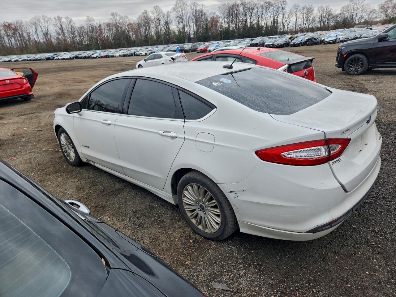2013 FORD FUSION SE HYBRID photo 2