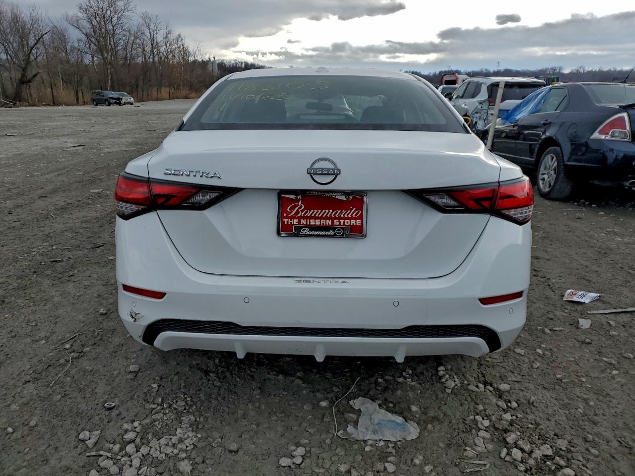 2025 NISSAN SENTRA SV photo 6