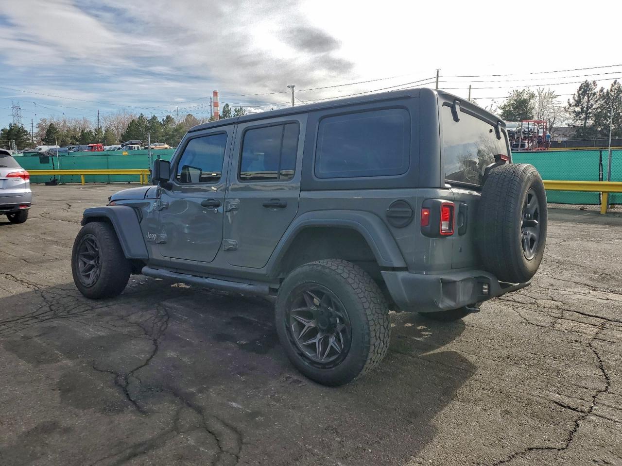 2018 JEEP WRANGLER UNLIMITED SPORT photo 4