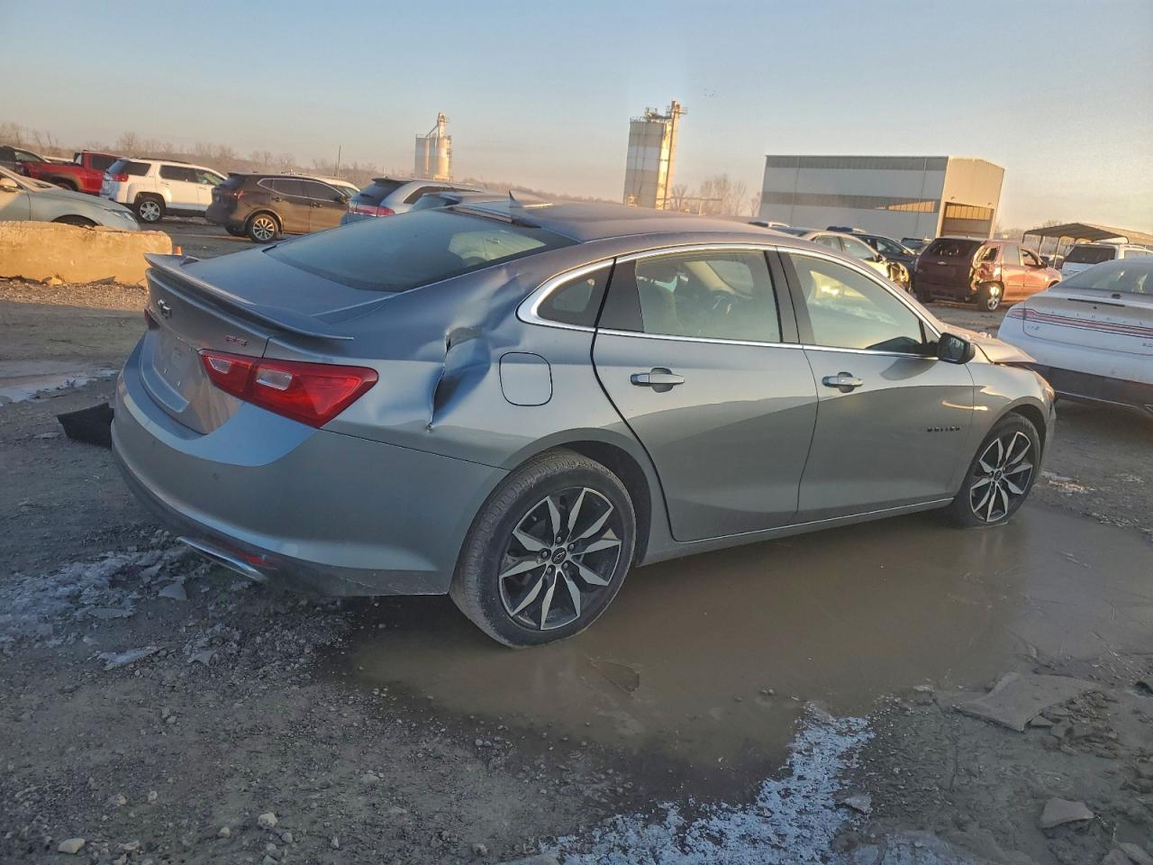 2024 CHEVROLET MALIBU RS photo 7