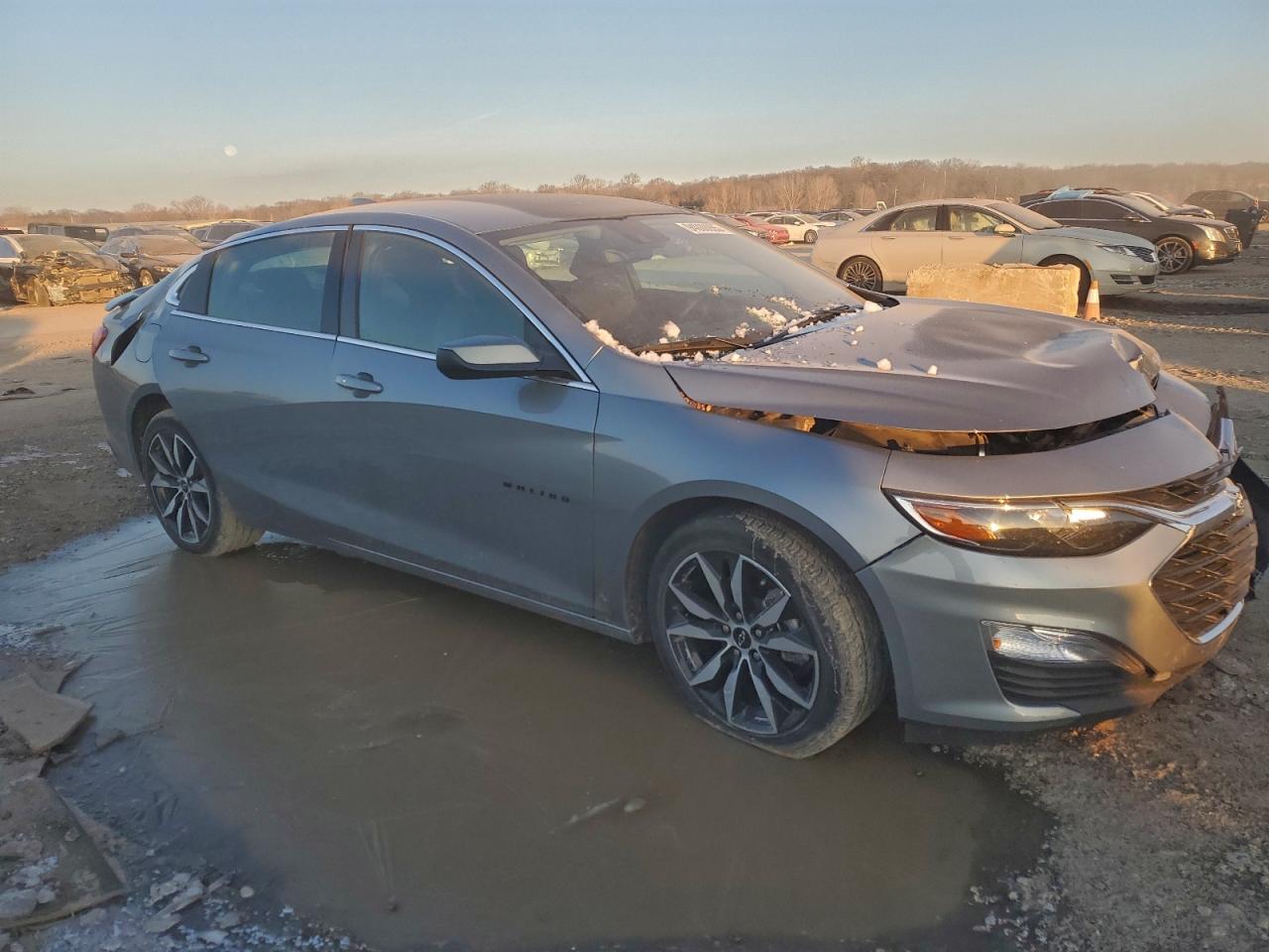 2024 CHEVROLET MALIBU RS photo 10