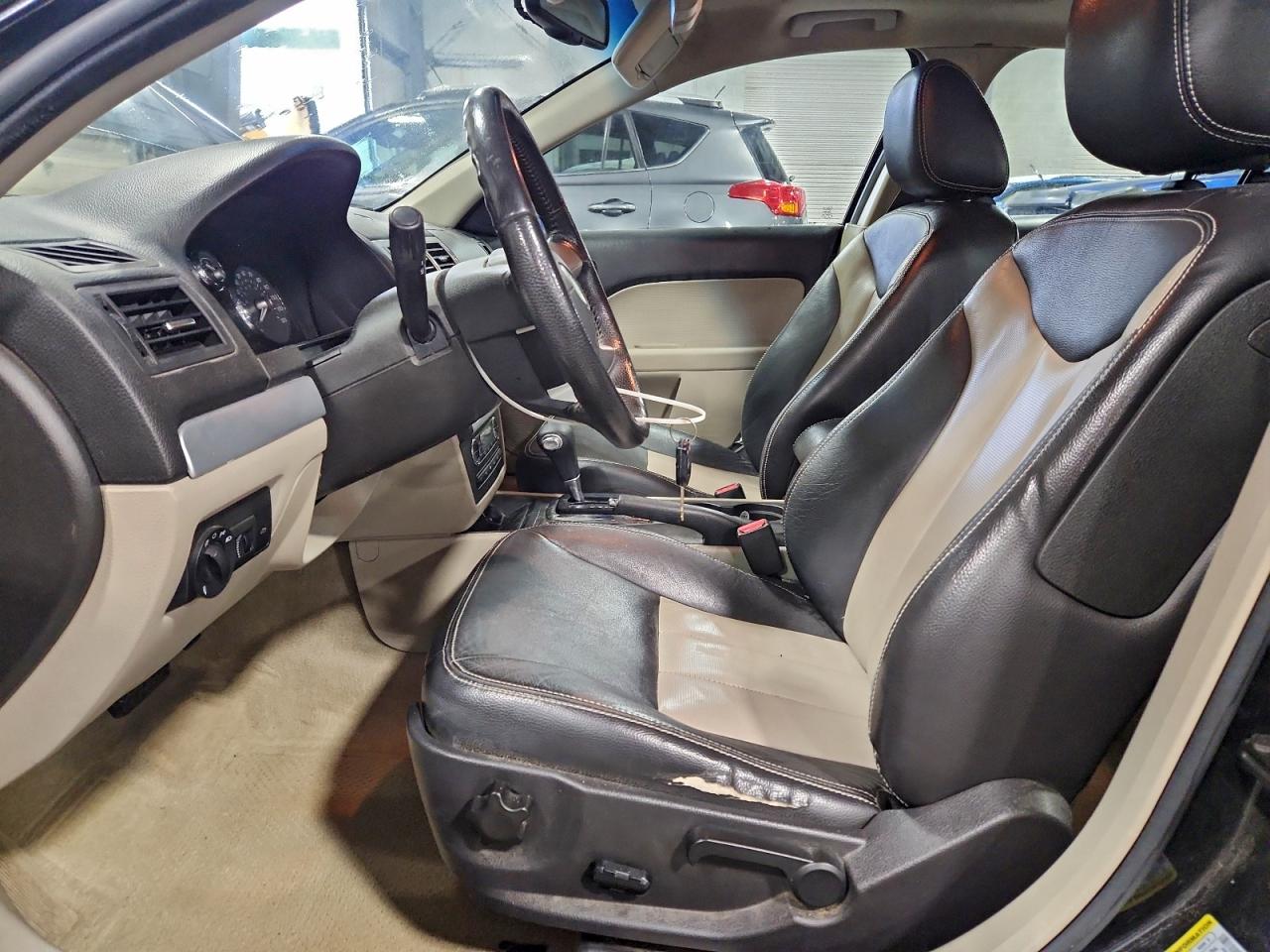 2009 MERCURY MILAN PREMIER photo 13